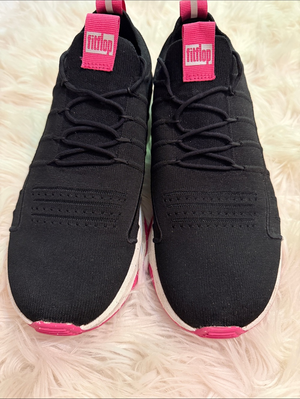 FitFlop Women's Black Knit Sneakers with Pink Accents Sz 9